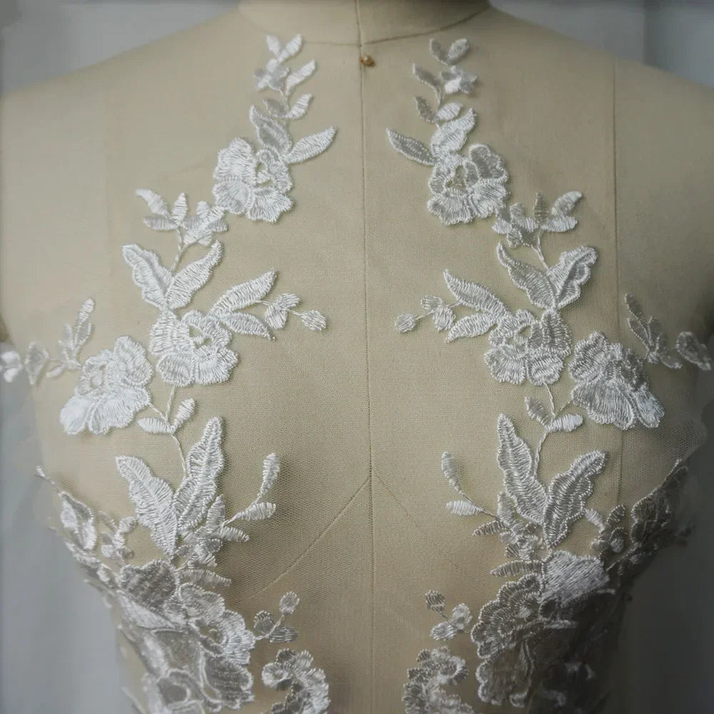 Embroidered Lace Applique Sewing Flower Fabric Collar Patch For Wedding Party Gown Bridal Dress Clothes DIY Crafts