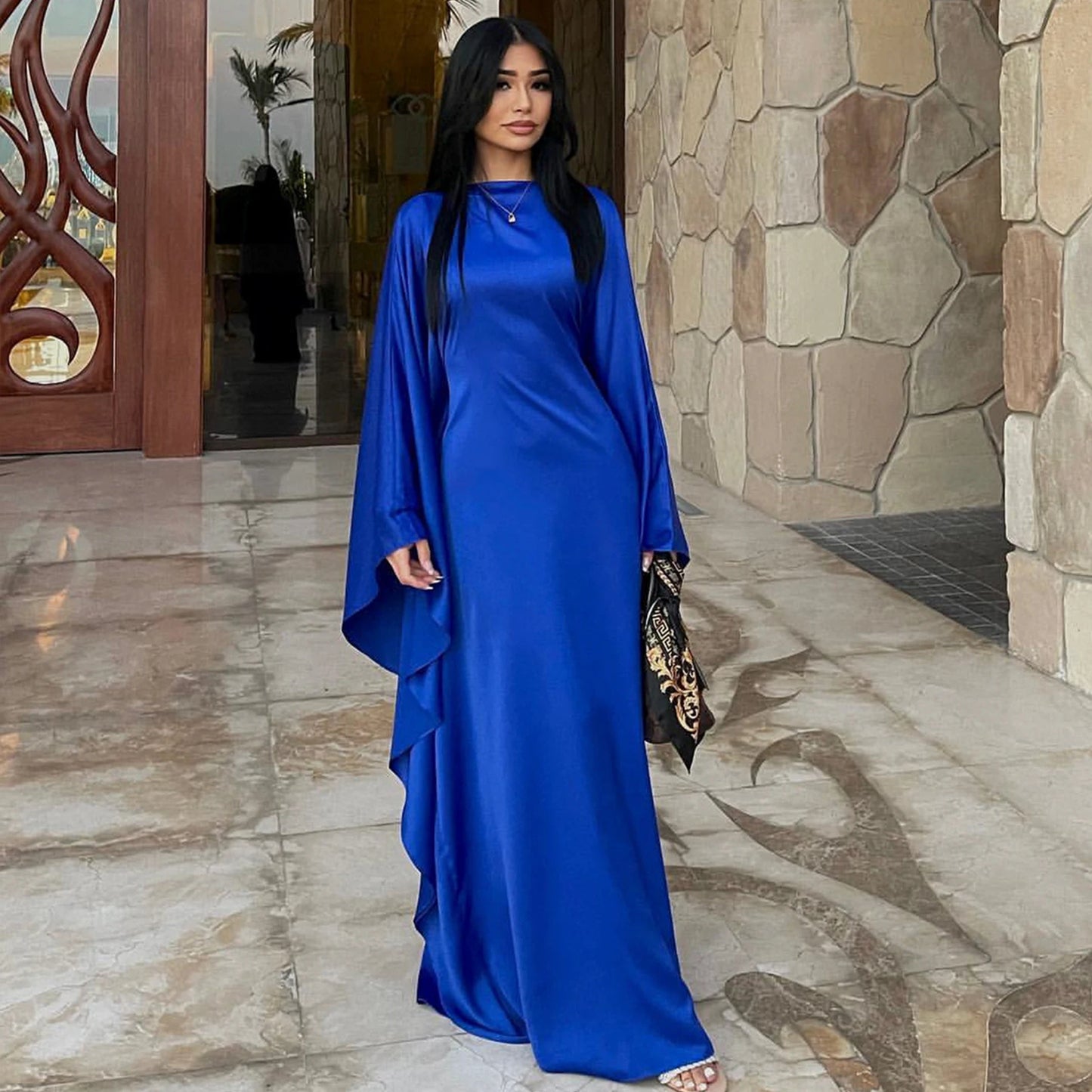 Comfortable Classic Abaya 2024 Islamic Clothing Satin Fabric Batwing Kaftan Women's Dresses Modest Abaya Women Muslim Dress