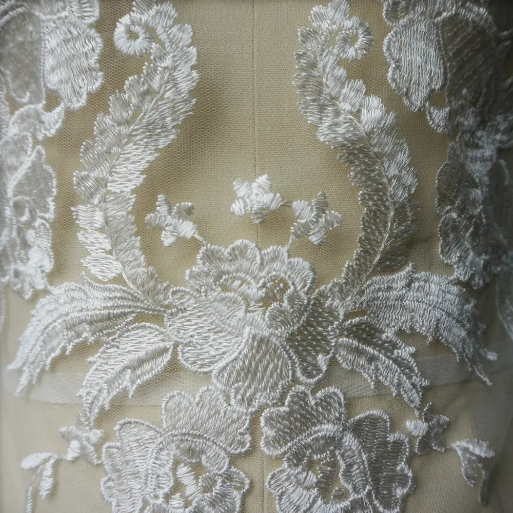 Embroidered Lace Applique Sewing Flower Fabric Collar Patch For Wedding Party Gown Bridal Dress Clothes DIY Crafts