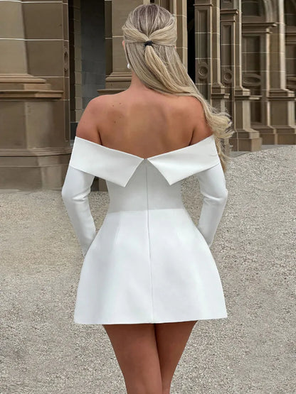 Mozision Off-shoulder Long Sleeve Sexy Mini Dress For Women Two Pocket Strapless Backless A-line Club Party Sexy Dress Elegant