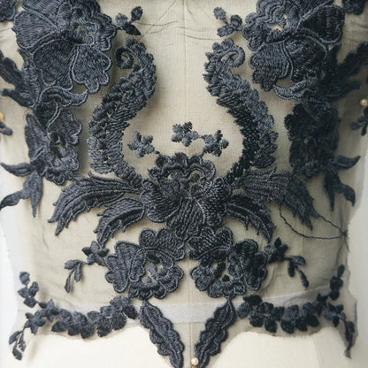 Embroidered Lace Applique Sewing Flower Fabric Collar Patch For Wedding Party Gown Bridal Dress Clothes DIY Crafts