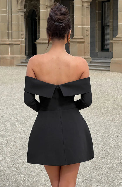 Mozision Off-shoulder Long Sleeve Sexy Mini Dress For Women Two Pocket Strapless Backless A-line Club Party Sexy Dress Elegant