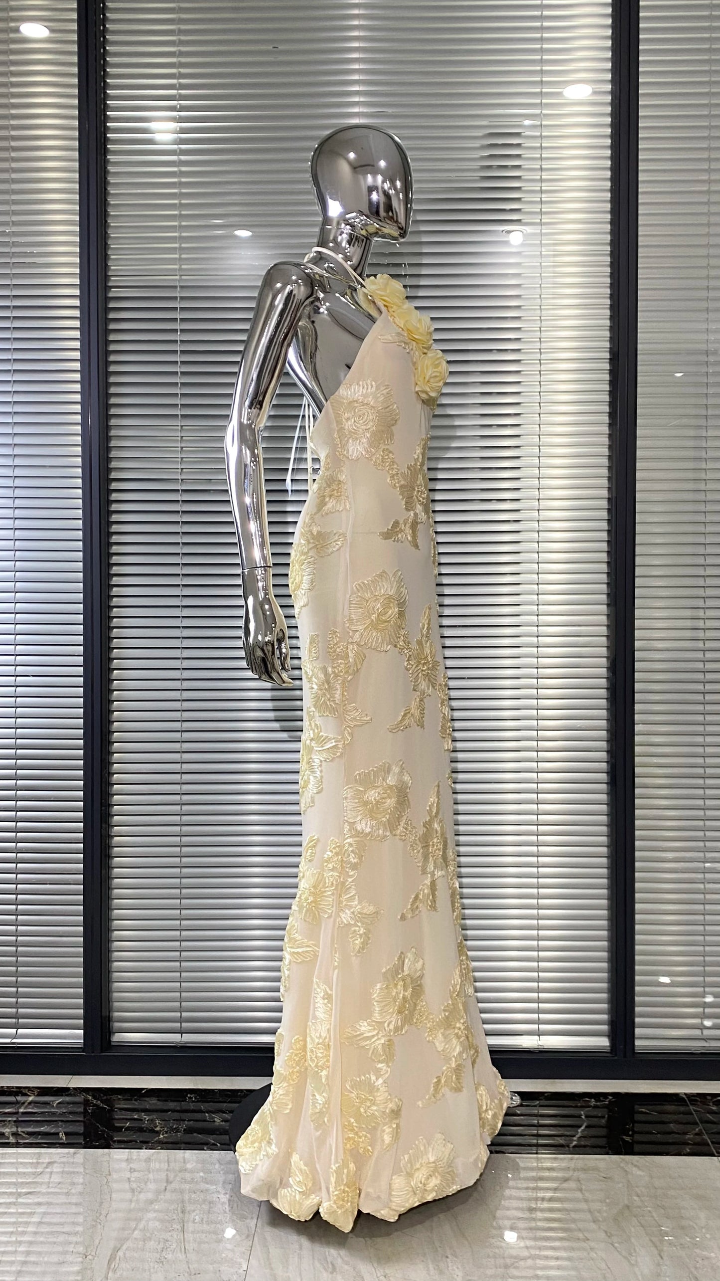 Light Yellow Delicacy Jacquard flowers dress Halter Sleeveless Ankle Length Dress Celebrity Party Evening Dress Woman Voaction Outfit